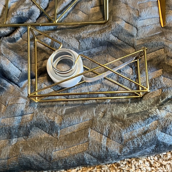 Gold 4-Piece Office Supply Set EUC - Picture 3 of 5